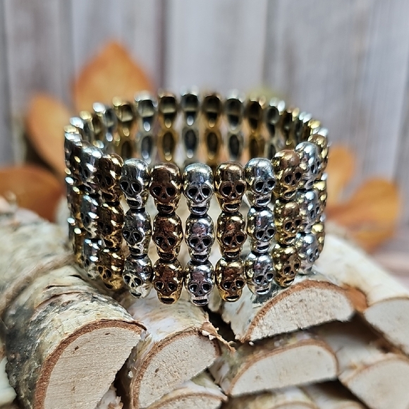 Jewelry - NEW UNISEX SKULL MULTI-ROW GOLD & SILVER TONE STRETCH BRACELET